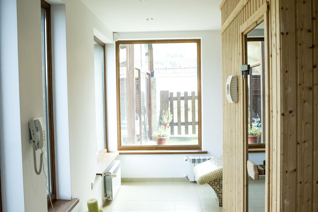 Boutique Hotel The White Pine Samokov Exterior photo