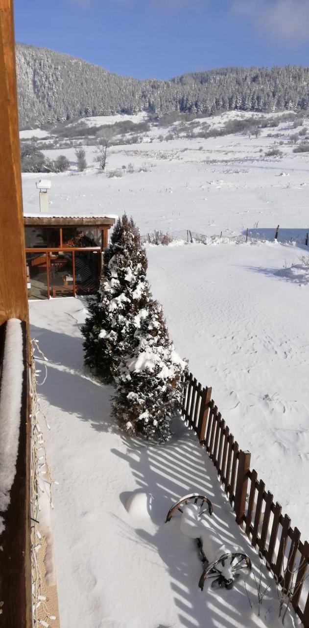 Boutique Hotel The White Pine Samokov Exterior photo